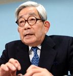 Kenzaburo Oe